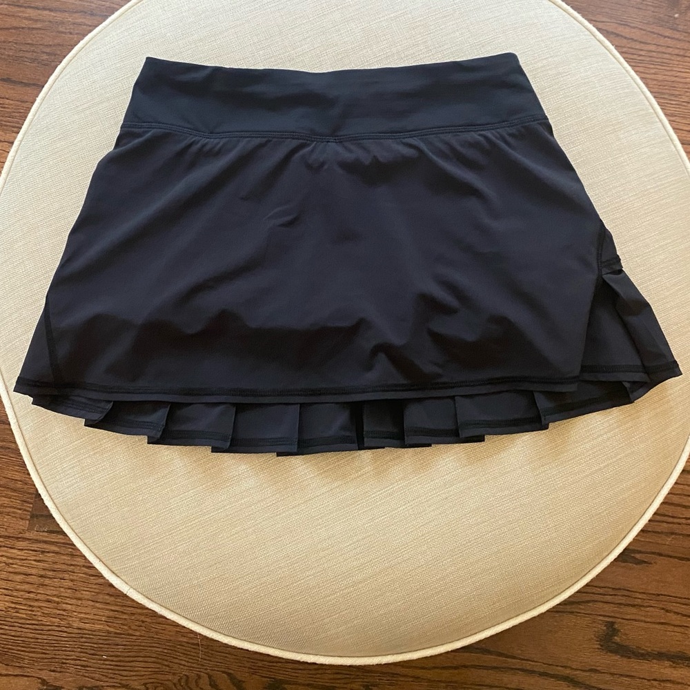 Lululemon ruffle skirt
